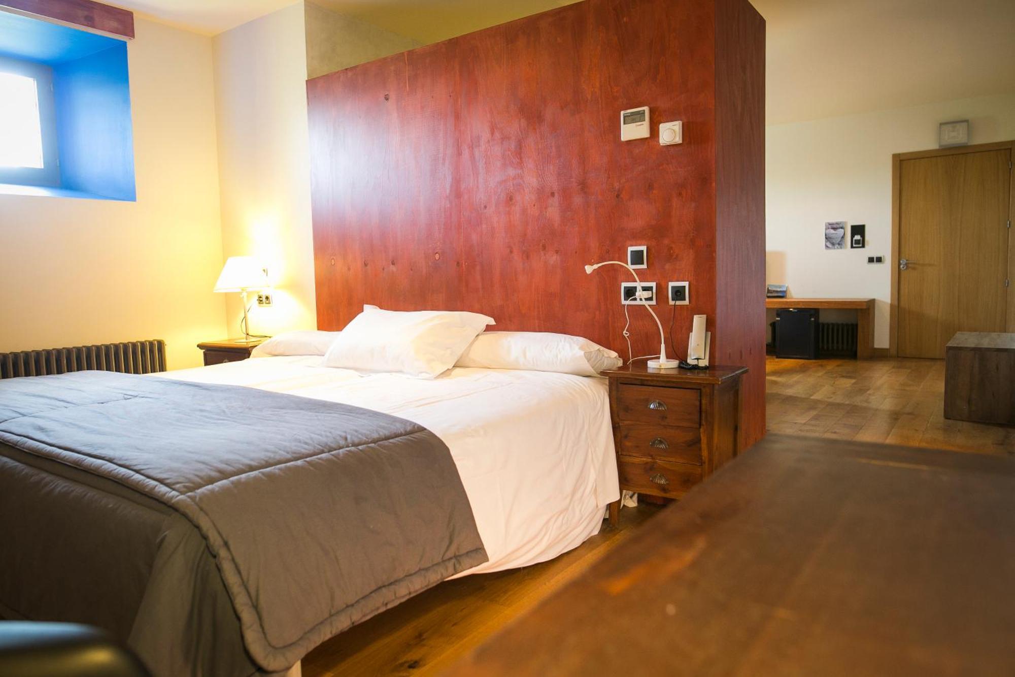 Hotel Boutique El Convento De Mave Санта-Мария-де-Маве Экстерьер фото