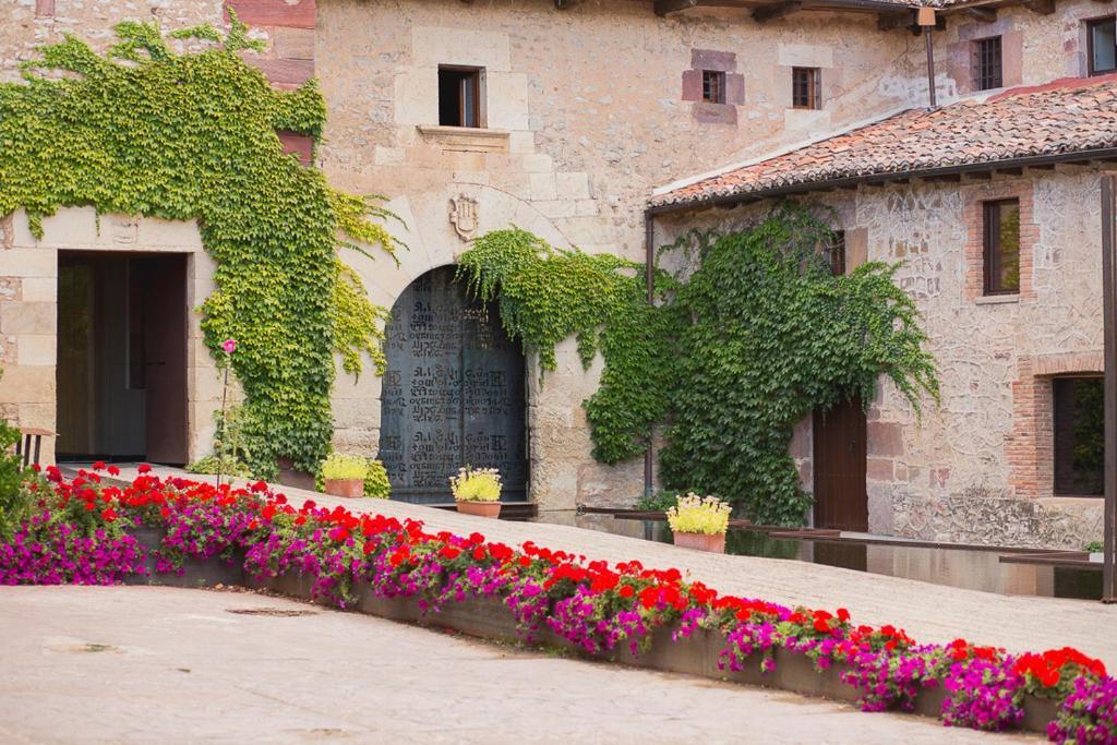 Hotel Boutique El Convento De Mave Санта-Мария-де-Маве Экстерьер фото